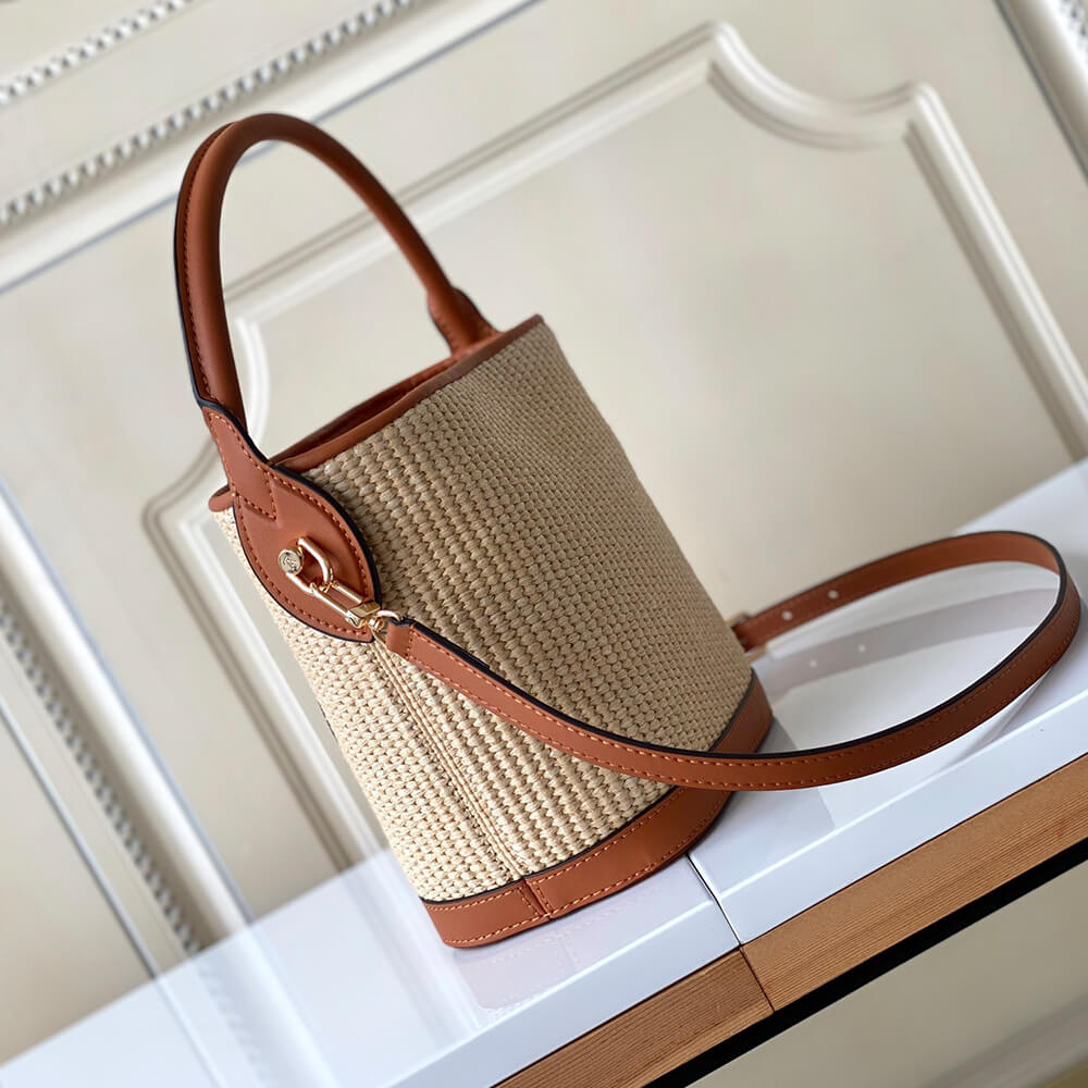 LV Petit Bucket