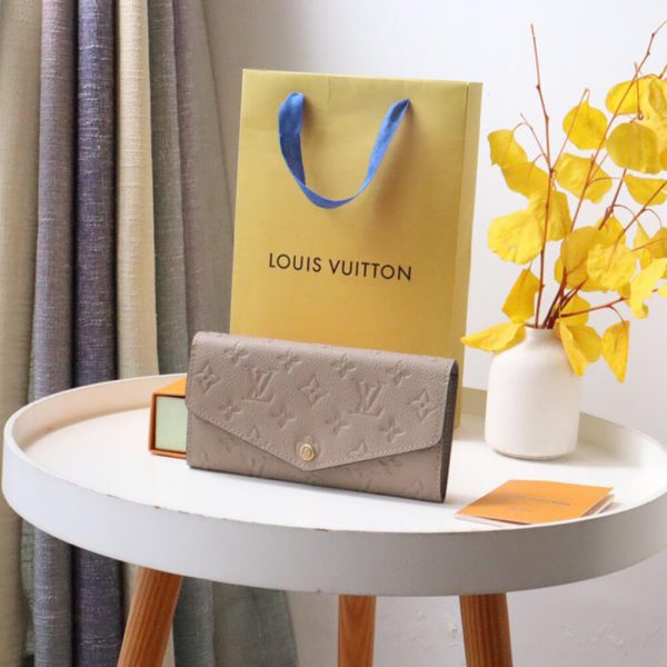 LV Sarah Wallet