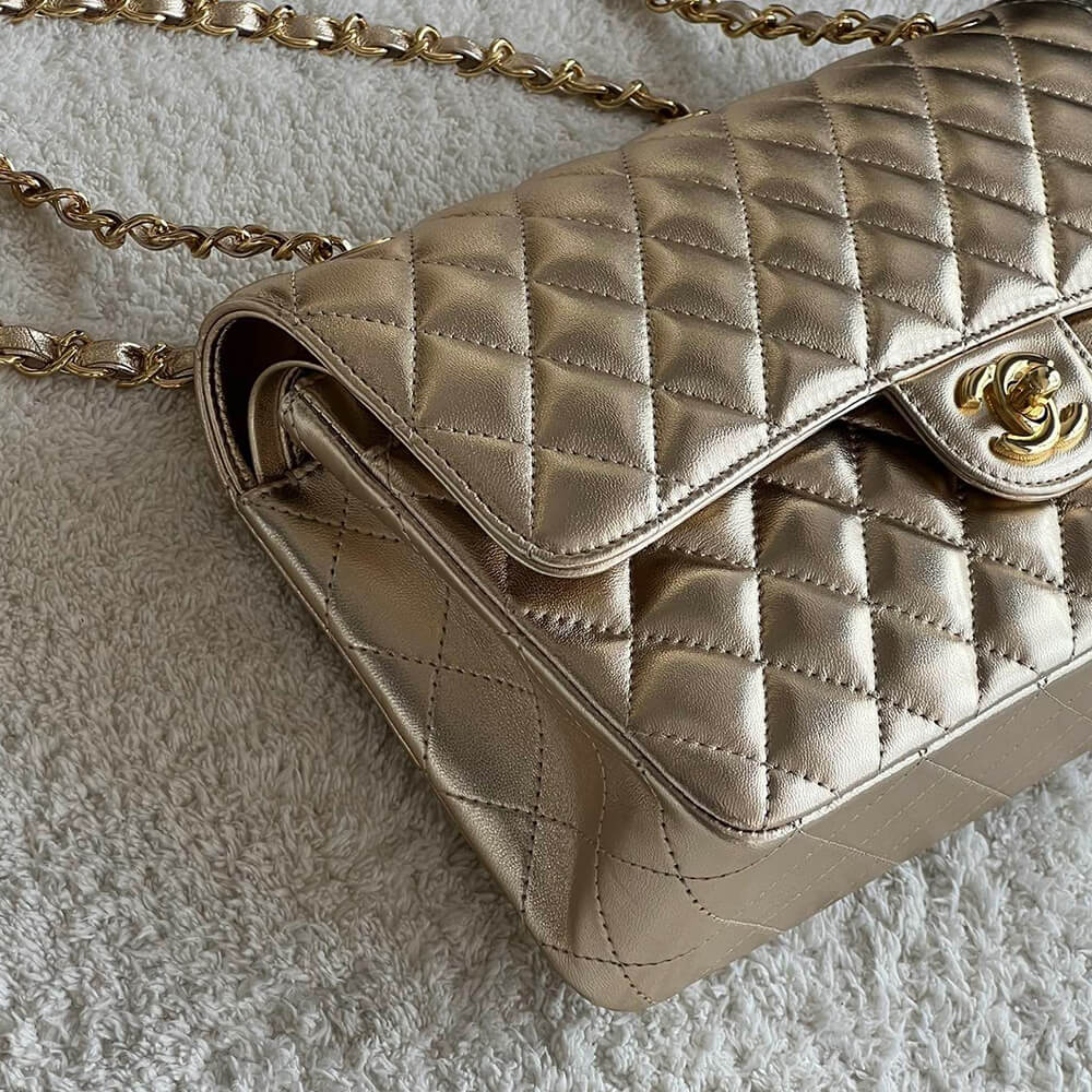 Ch*el medium classic flap