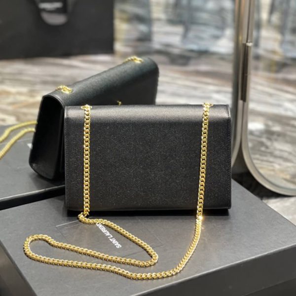 KATE MEDIUM CHAIN BAG IN GRAIN DE POUDRE EMBOSSED LEATHER